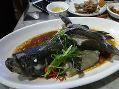 -四川小胡子海鲜(丁村万人海鲜广场店)