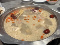 -光头药膳鸡(莱茵小镇店)