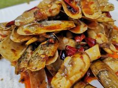 麻辣小仁鲜-扒虾小妹儿麻辣海鲜(宏图街店)