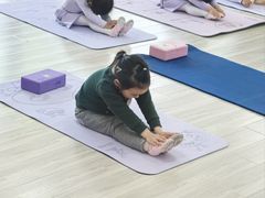 -小荧星艺校(浦东中环分校)