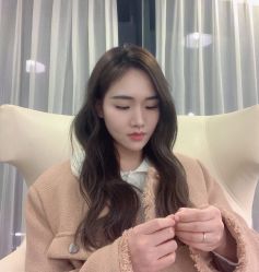 -时尚殿堂明星门店