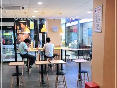 -麦当劳(石坝服务区店)