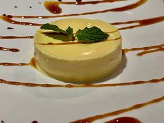 -又见马甲M8融合西餐厅(体育中心店)