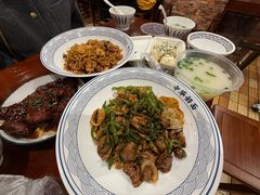-三两春肚肺汤(崂山路店)