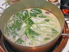 -洪氏嗨捞·猪肚鸡火锅(阳光天地店)
