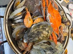 -鑫渔港海鲜本地菜·山海关浑锅(东戴河店)