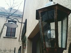 -荒岛书店(黄县路店)
