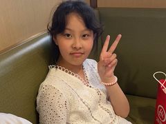 -海底捞火锅(宝龙广场夜宵主题店)