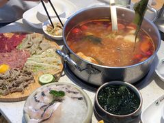 -潮牛壹号鲜牛肉火锅(光谷天地店)