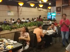 大堂-姐妹临高乳猪店(海垦路店)
