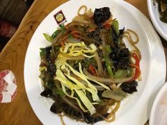 炒杂菜-喇喇排骨火锅·传统韩式脊骨汤(望京西园总店)