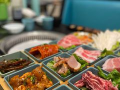 -烤路里·韩国品质自助烤肉(石路天虹4号店)