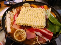 经典部队锅-木槿花开烤肉店(盐河南路店)