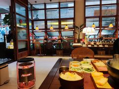 -银米·云南传统过桥米线(双廊黑金冠店)