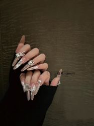 -QHOUSE美甲美睫