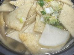 鱼饼汤微辣-贤花饭店(城阳店)