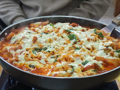 -亲昵春川鸡排(韩国美食街店)