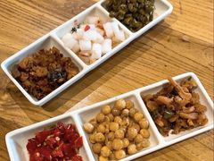 -湘人龙记老长沙米粉(华普国际大厦店)