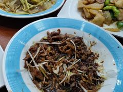 -东北风味思缘食府(对湖路店)