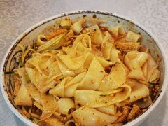 -汗腾格里·风味餐厅(新疆驻京办店)