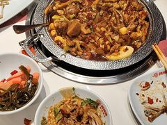 -何师傅美蛙鱼头(汉街店)