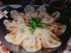 地锅鸡-丁里羊肉小镇(太宁路口店)