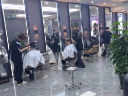 -藤野造型烫染·漂发