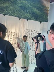 点击看大图 -大树儿童摄影