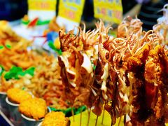 -六合夜市