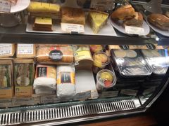 -星巴克臻选(北京银泰店)