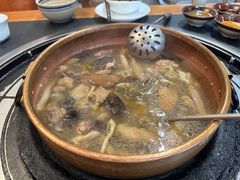 -阿山卓·野生菌火锅·纳西火塘烤肉