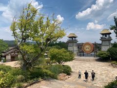 -茅山东方盐湖城景区