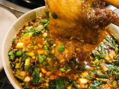 -肖肖酸萝卜鱼火锅(总店)