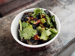 -黑色经典臭豆腐·湖南特产(步行街店)