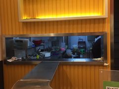 -小蛮椒麻辣烫·麻辣拌(青浦宝龙店)