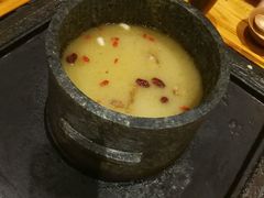 丽江玛卡滋补锅底-滇藏石锅宴(崇仁巷老店)
