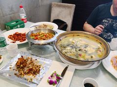 -黄家饺子东北特色菜馆(湖滨商业街店)