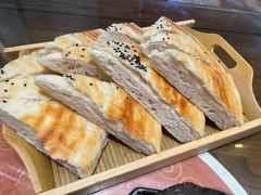 饽饽饼-王明古法砂锅居(开化寺店)