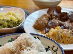 -明姨仔潮汕美食·碳炉猪脚·汕尾牛腩饭·起片鸡煲(起义路店)