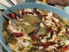 -姚姚酸菜鱼·金戈戈香港豉油鸡(喜荟城联名店)