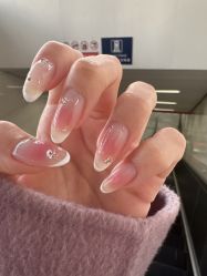 -花系美·美甲美睫精品店