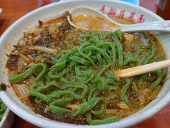 油泼面-手擀菠菜面(西康路店)
