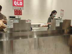 -优衣库(上海金桥国际商业广场店)