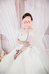 点击看大图 -GRACE KELLY婚纱与礼服(北京店)
