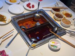 -海底捞火锅(威高广场店)
