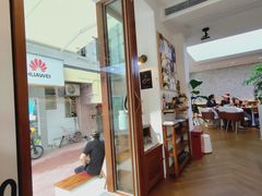 -Line 咖啡(石厦花园店)