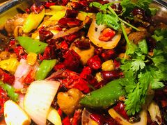 -江渔儿酸菜鱼(东二环泰禾店)