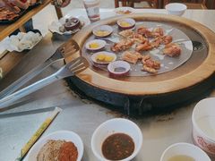 -阿昌白族石板烧·菌锅(大理古城店)