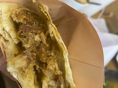 特色腊汁肉夹馍-河洛王三米皮(泉舜购物中心店)