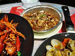 -巴厘龙虾·榜首油焖大虾(音乐学院·沿江酒馆店)